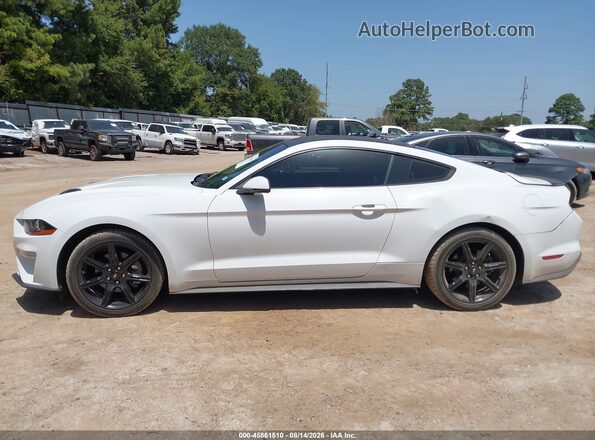 1FA6P8TH7K5186458 2019 FORD MUSTANG White Панорамний вид салону 360°