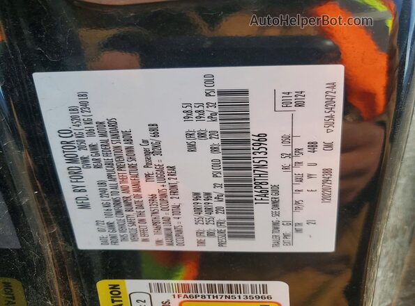1FA6P8TH7N5135966 2022 FORD MUSTANG Black Vista del compartimento del motor