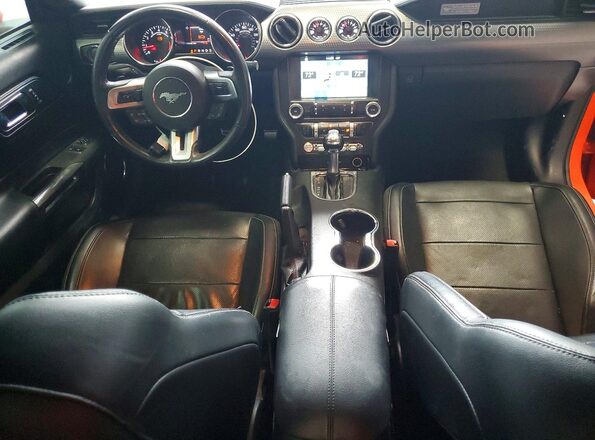 1FA6P8TH8G5228613 2016 FORD MUSTANG Orange Vista del salpicadero