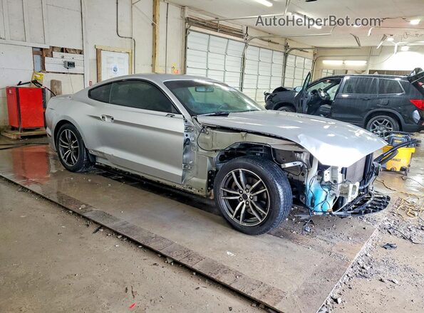 1FA6P8TH8H5227432 2017 FORD MUSTANG Silver Delantero derecho