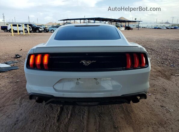 1FA6P8TH8J5118166 2018 FORD MUSTANG White უკანა ხედი