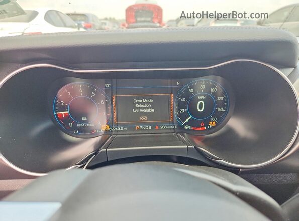 1FA6P8TH8M5113909 2021 FORD MUSTANG Red Instrument cluster view