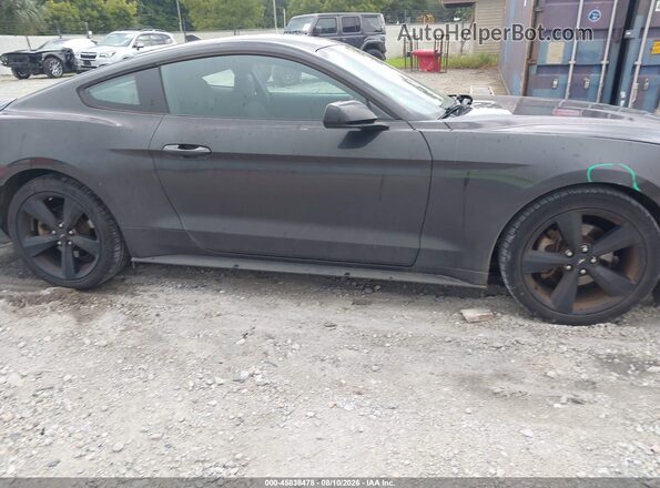 1FA6P8TH9N5113564 2022 FORD MUSTANG Black Widok wnętrza z tyłu