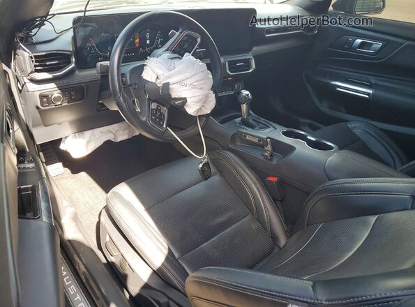 1FA6P8TH9R5131973 2024 FORD MUSTANG Gray Vista del salpicadero