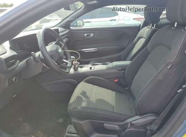 1FA6P8TH9S5124933 2025 FORD MUSTANG Blue Widok wnętrza z przodu