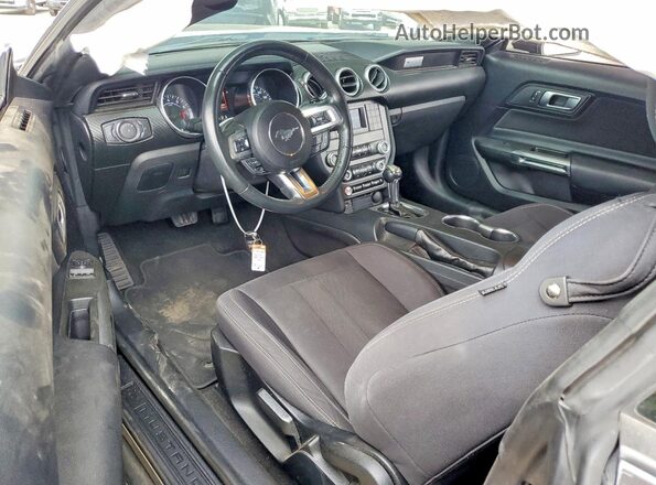 1FA6P8THXK5112399 2019 FORD MUSTANG Gray Vista del salpicadero