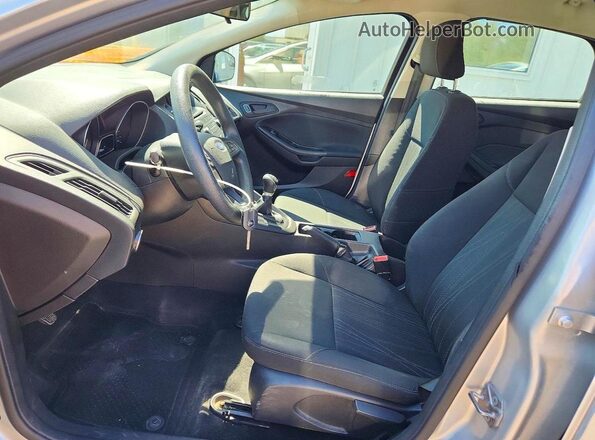 1FADP3E20HL307192 2017 FORD FOCUS Silver Vista interior delantera