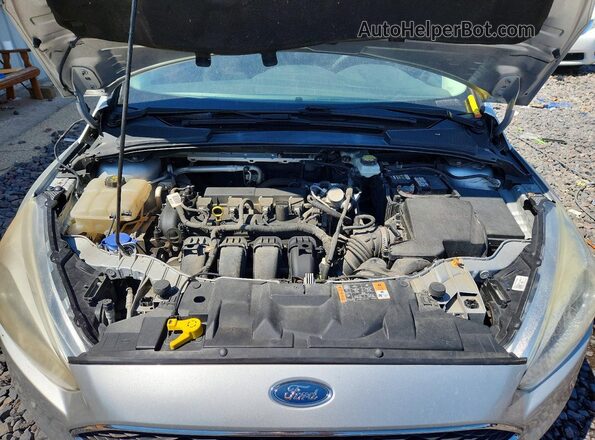 1FADP3E20HL307192 2017 FORD FOCUS Silver Vista interior trasera