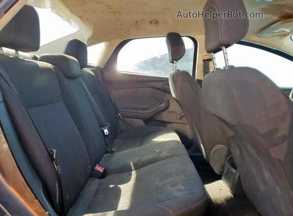 1FADP3E21GL237894 2016 FORD FOCUS Gray Вид задніх сидінь