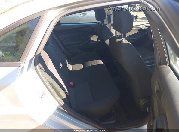 1FADP3E21HL259301 2017 FORD FOCUS Silver VIN კოდის სტიკერის ხედი