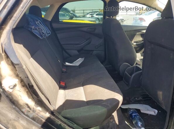 1FADP3E21JL205678 2018 FORD FOCUS Black 
