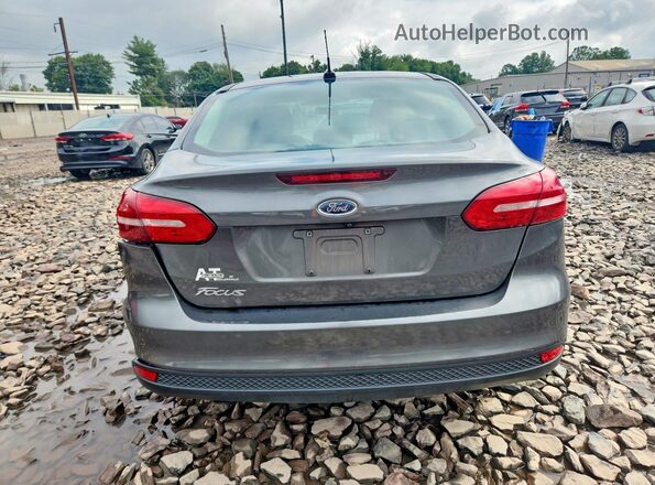 1FADP3E22JL298596 2018 FORD FOCUS Gray Widok z tyłu