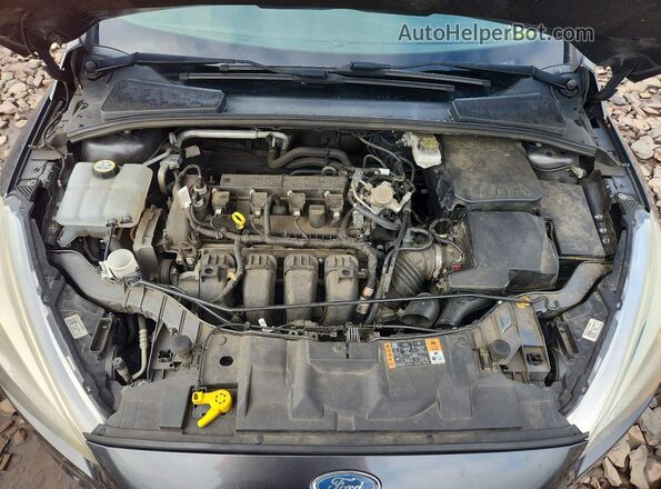 1FADP3E22JL298596 2018 FORD FOCUS Gray Widok wnętrza z tyłu