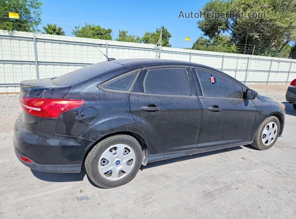 1FADP3E23JL259113 2018 FORD FOCUS Black Tył prawy