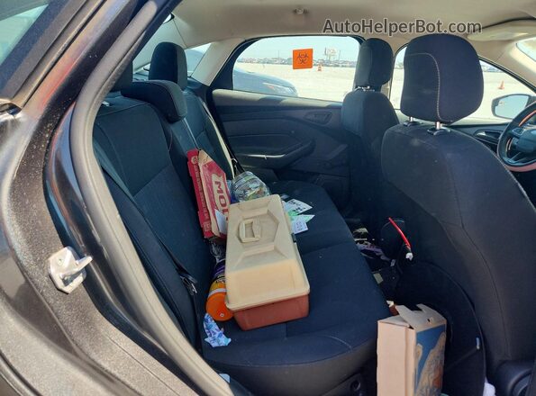 1FADP3E24HL332483 2017 FORD FOCUS Gray Rear seats view