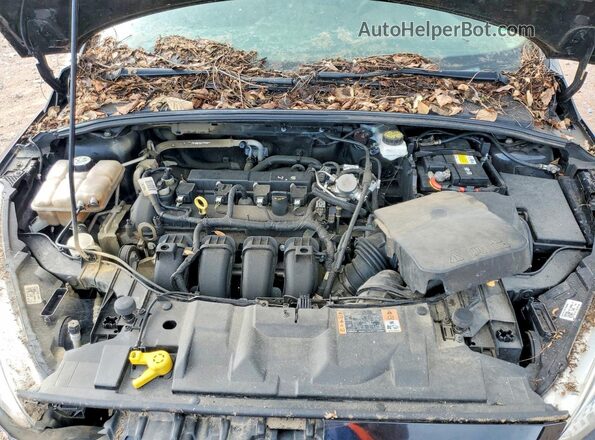 1FADP3E25JL243320 2018 FORD FOCUS Black Widok wnętrza z tyłu