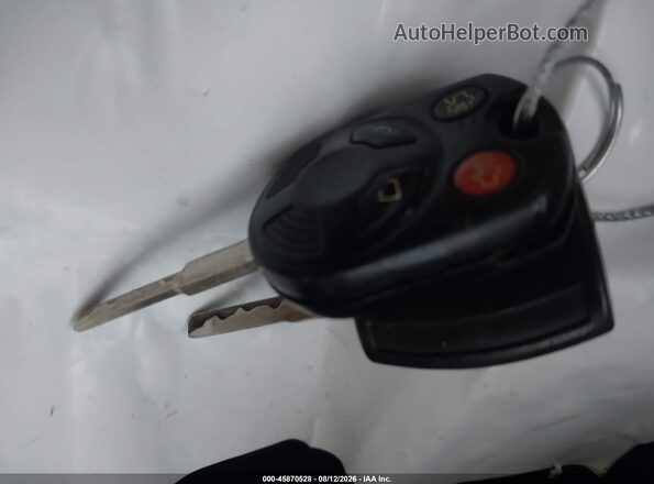 1FADP3E26HL213740 2017 FORD FOCUS Blue Вид панелі приладів