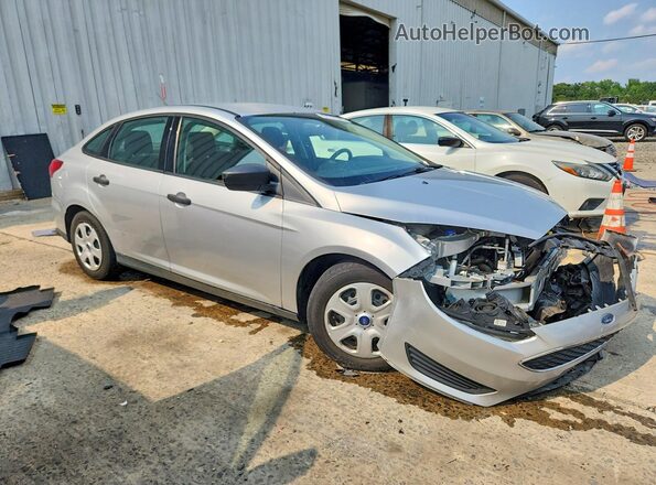1FADP3E26HL335675 2017 FORD FOCUS Silver Передня права чверть