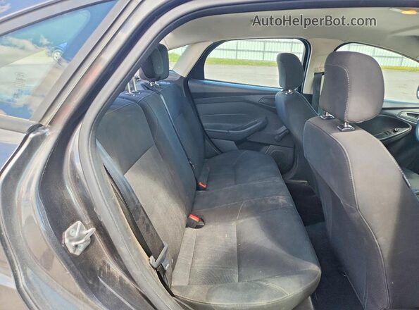 1FADP3E28GL343291 2016 FORD FOCUS Серый Вид задних сидений