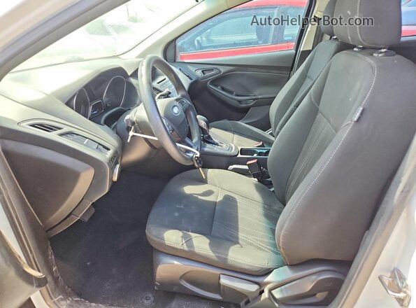 1FADP3E28HL214081 2017 FORD FOCUS White Front interior view