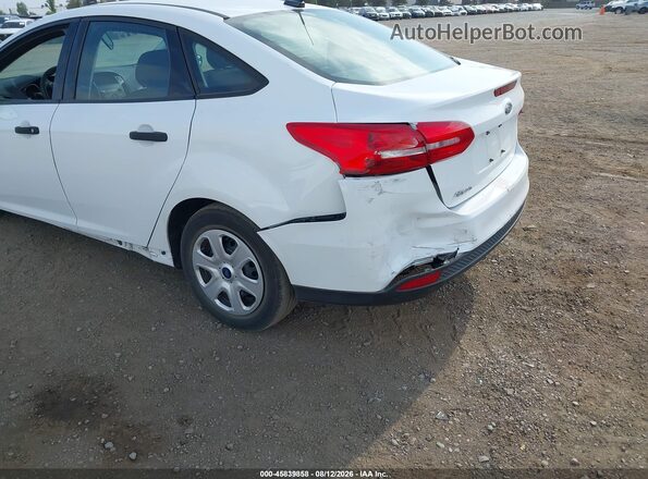 1FADP3E28JL278885 2018 FORD FOCUS White Դիմացի տեսք