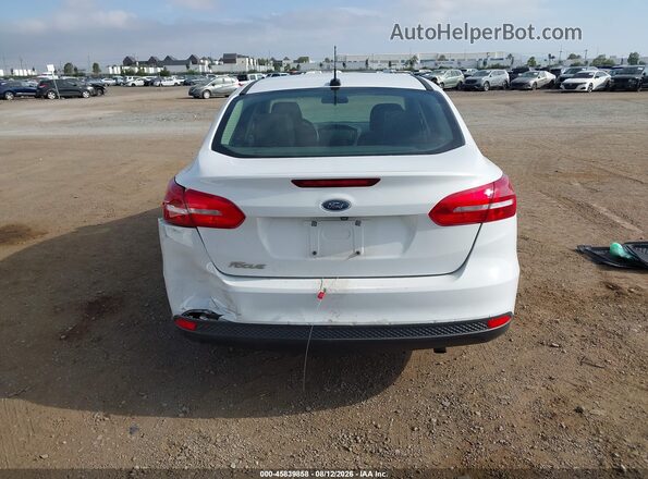 1FADP3E28JL278885 2018 FORD FOCUS White 