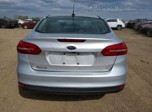 1FADP3E29HL270076 2017 FORD FOCUS Silver Հետևի տեսք