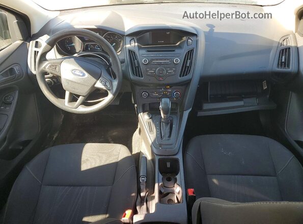 1FADP3E29HL325643 2017 FORD FOCUS Silver Առջևի վահանակի տեսք