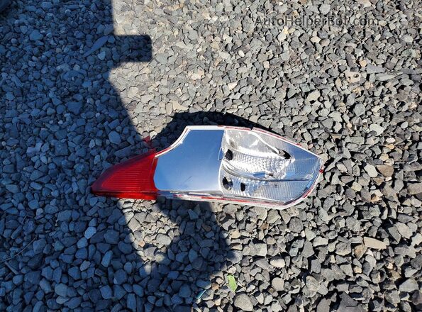 1FADP3E29HL325643 2017 FORD FOCUS Silver Շարժիչի բաժամունքի տեսք