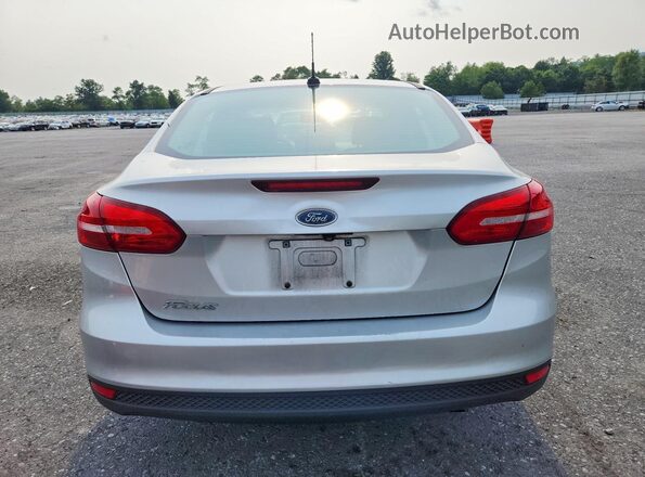 1FADP3E2XHL269230 2017 FORD FOCUS Silver უკანა ხედი