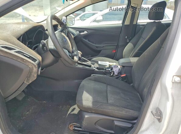 1FADP3F20GL347981 2016 FORD FOCUS White Widok wnętrza z przodu