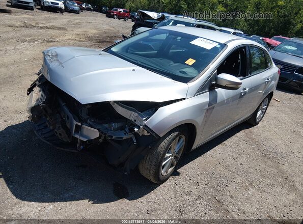 1FADP3F20GL365848 2016 FORD FOCUS Серебряный Передняя левая четверть