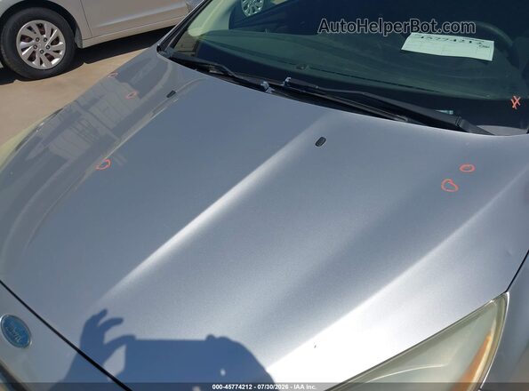 1FADP3F20HL288433 2017 FORD FOCUS Silver Вид спереду