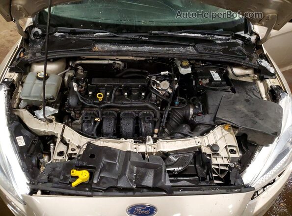 1FADP3F20HL291316 2017 FORD FOCUS Beige Rear interior view