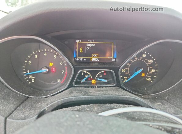 1FADP3F20HL312052 2017 FORD FOCUS Бордовый Вид щитка приборов
