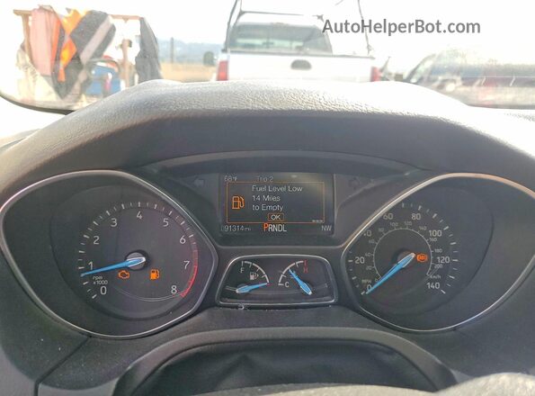1FADP3F20HL331491 2017 FORD FOCUS Красный Вид щитка приборов