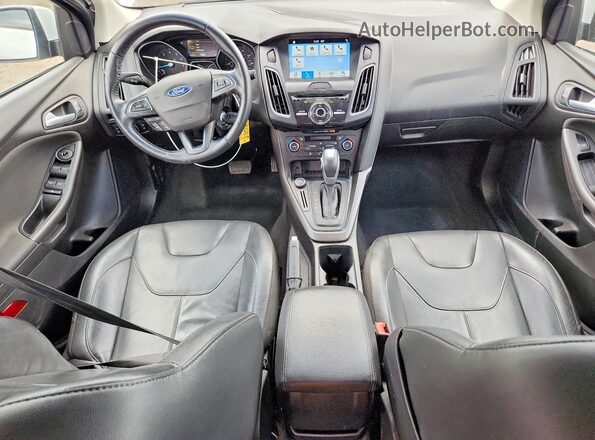 1FADP3F21GL209382 2016 FORD FOCUS White Vista del salpicadero