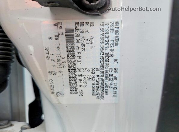 1FADP3F21GL209382 2016 FORD FOCUS White Vista del compartimento del motor