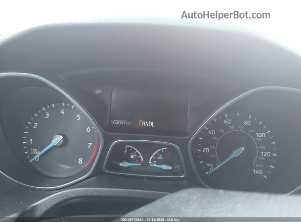1FADP3F21HL222523 2017 FORD FOCUS Red Вид задніх сидінь