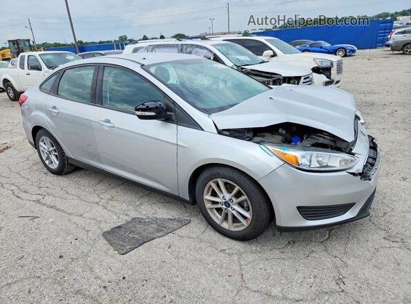 1FADP3F21JL268505 2018 FORD FOCUS Silver Front right