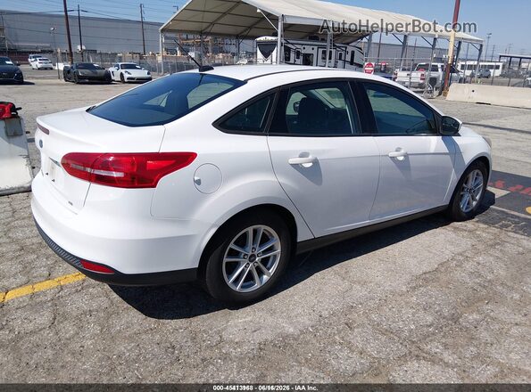 1FADP3F21JL328394 2018 FORD FOCUS White Rear right