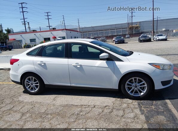 1FADP3F21JL328394 2018 FORD FOCUS White Rear interior view