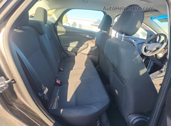 1FADP3F22GL326758 2016 FORD FOCUS Угольный Вид задних сидений