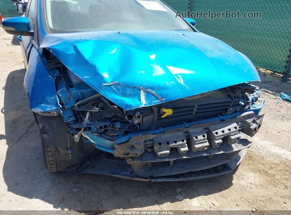 1FADP3F22GL342989 2016 FORD FOCUS Blue Widok z przodu