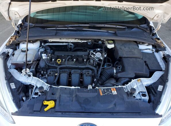 1FADP3F22HL315888 2017 FORD FOCUS White 