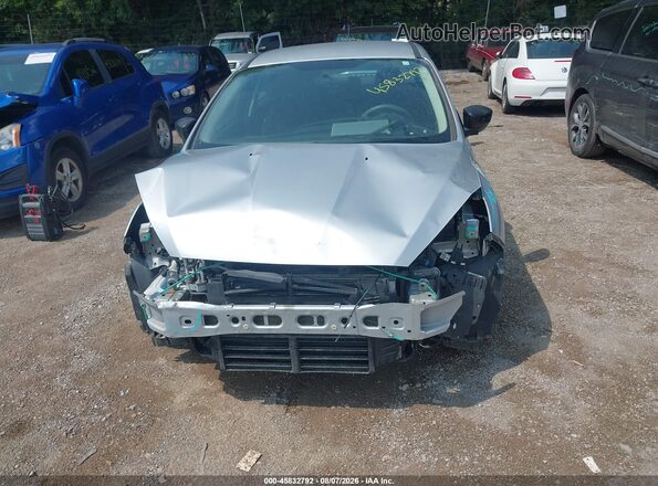 1FADP3F22JL224898 2018 FORD FOCUS Silver Вид спереду