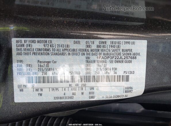 1FADP3F22JL257688 2018 FORD FOCUS Gray Widok komory silnika