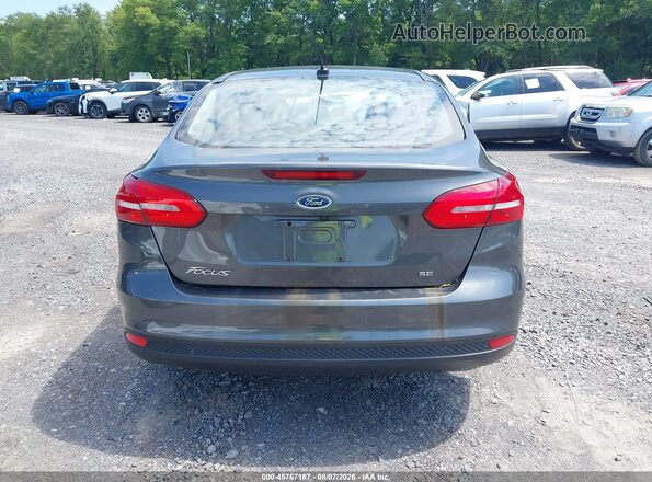 1FADP3F22JL257688 2018 FORD FOCUS Gray 