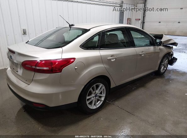 1FADP3F22JL279318 2018 FORD FOCUS Beige Rear right