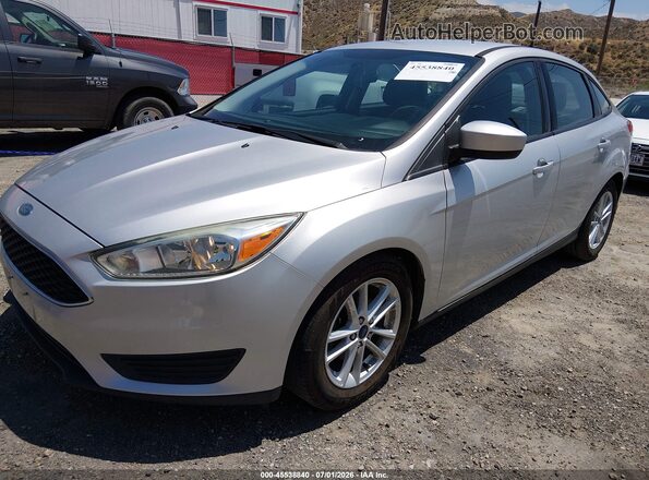 1FADP3F22JL328565 2018 FORD FOCUS Серебряный Передняя левая четверть